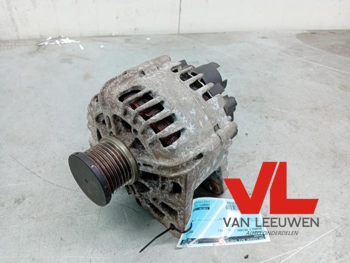 Begagnade Dynamo Renault Megane III Grandtour (KZ) 1.2 16V TCE 130 Pris € 50,00 Marginaltabell erbjuds av Van Leeuwen Auto Onderdelen