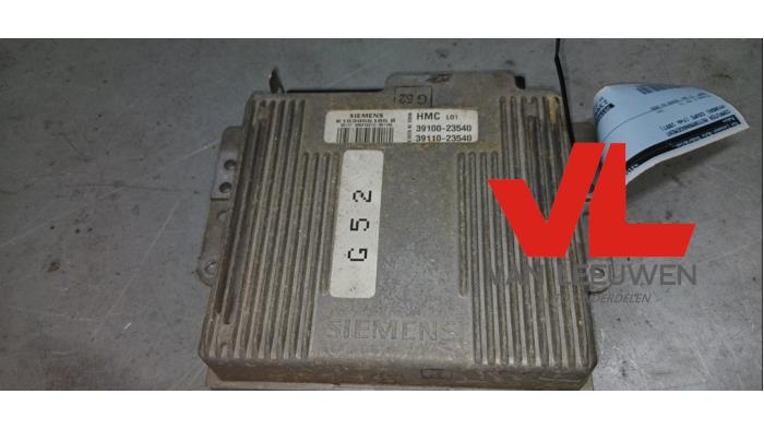 Used Engine management computer Hyundai Coupe 2.0i 16V Price € 75,00 Margin scheme offered by Van Leeuwen Auto Onderdelen