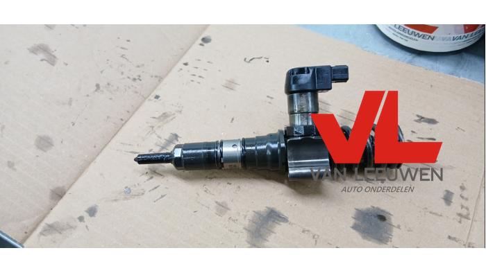 Usagé Injecteurs Volkswagen Passat Variant (3C5) 2.0 TDI 16V 140 Prix € 175,00 Règlement à la marge proposé par Van Leeuwen Auto Onderdelen