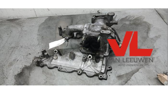 Gebrauchte Ansaugbrugge Toyota Land Cruiser V8 (J20) 4.5 D-4D 32V Preis € 100,00 Margenregelung angeboten von Van Leeuwen Auto Onderdelen