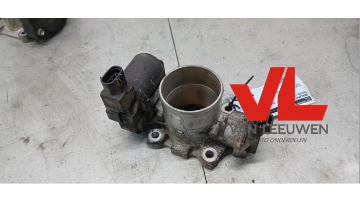 Gebrauchte Drosselklappengehäuse Toyota Land Cruiser V8 (J20) 4.5 D-4D 32V Preis € 125,00 Margenregelung angeboten von Van Leeuwen Auto Onderdelen