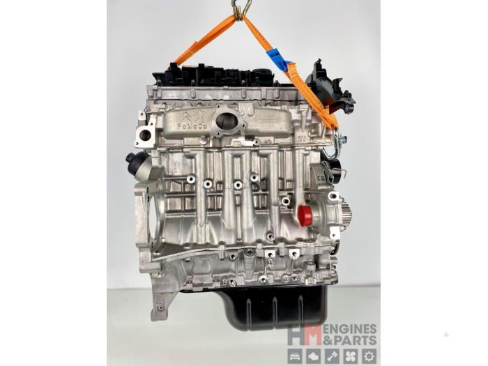 Engine from a Peugeot 5008 II (M4/MC/MJ/MR) 1.6 BlueHDi 100 2018