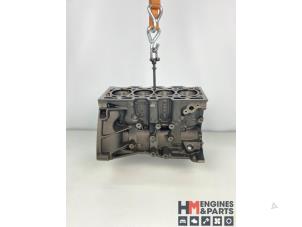 Used Engine crankcase Renault Megane III Coupe (DZ) 1.5 dCi 110 Price € 272,25 Inclusive VAT offered by HM Engines & Parts