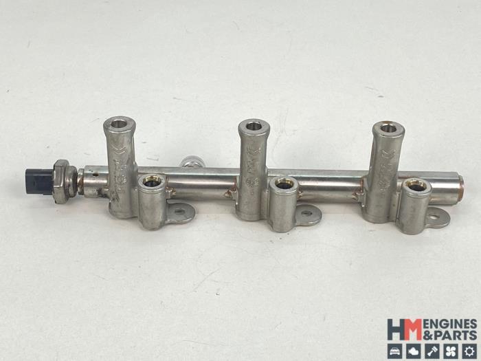Usagé Système d'injection Peugeot 3008 II (M4/MC/MJ/MR) 1.2 12V e-THP PureTech 130 Prix € 42,35 Prix TTC proposé par HM Engines & Parts