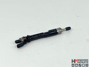 Used Injector (petrol injection) Renault Megane IV Estate (RFBK) 1.3 TCE 160 16V Price € 42,35 Inclusive VAT offered by HM Engines & Parts