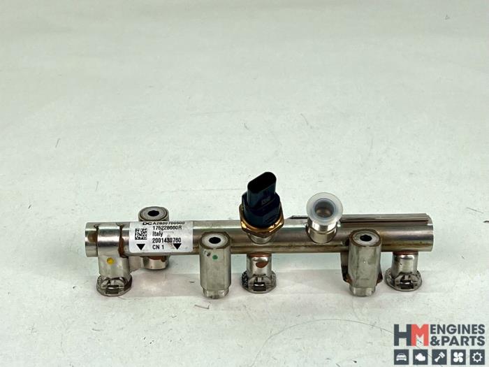 Usagé Système d'injection Nissan Juke (F16) 1.0 DIG-T 117 12V Prix € 54,45 Prix TTC proposé par HM Engines & Parts