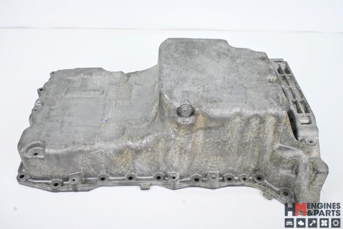 Usagé Couvercle carter Mercedes E (C207) E-200 2.0 Turbo 16V Prix € 84,70 Prix TTC proposé par HM Engines & Parts