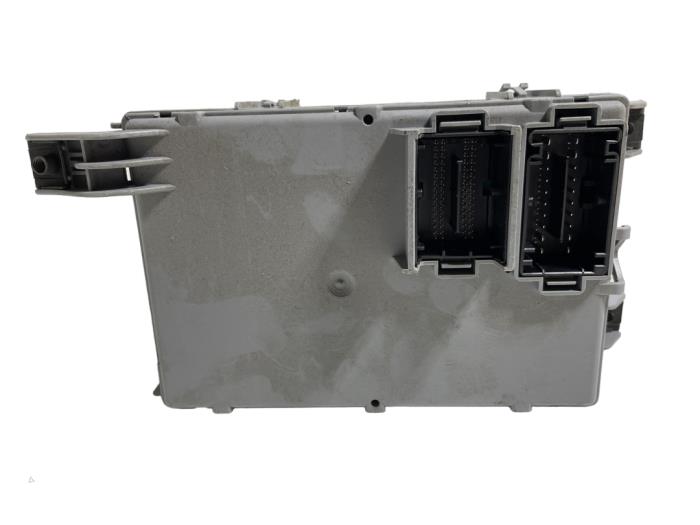 Fuse box Fiat 500 1.2 69 518279840 FIAT Rocaparts