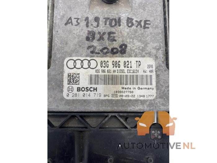 Ordinateur gestion moteur d'un Audi A3 (8P1) 1.9 TDI 2008