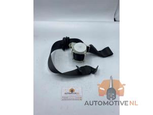 Gebrauchte Sicherheitsgurt links hinten Opel Adam 1.2 16V Preis € 30,00 Margenregelung angeboten von AutomotiveNL Oss