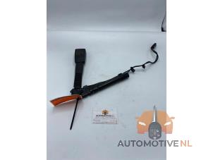 Used Seatbelt tensioner, left BMW 1 serie (E87/87N) 116i 1.6 16V Price € 50,00 Margin scheme offered by AutomotiveNL Oss
