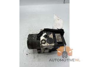 Used ABS pump Peugeot Expert (222/224) 1.9TD Price € 50,00 Margin scheme offered by AutomotiveNL Oss