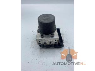 Used ABS pump Peugeot 307 (3A/C/D) 2.0 16V Price € 35,00 Margin scheme offered by AutomotiveNL Oss