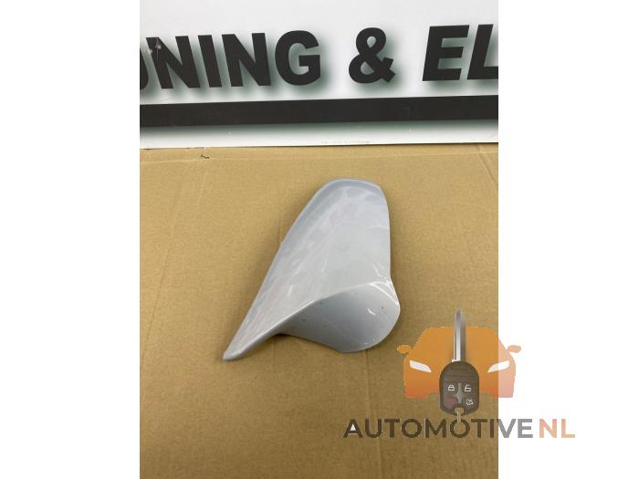Mirror housing, left BMW M2 M2 Competition 3.0 24V C33 - 8092527