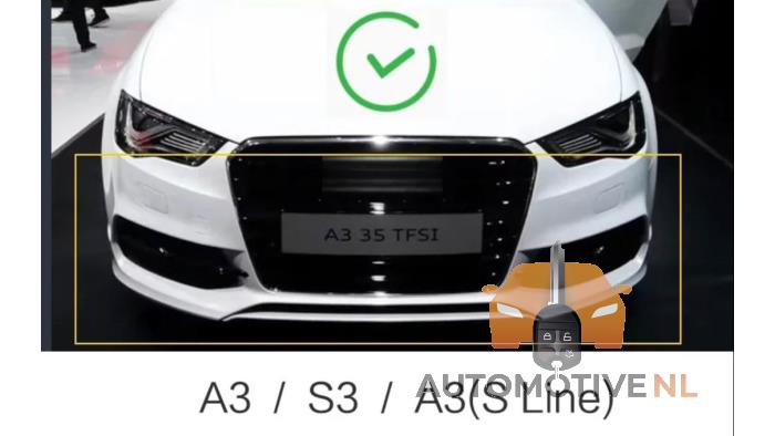 Spoiler Stoßstange vorne van een Audi A3 Limousine (8VS/8VM)  2013