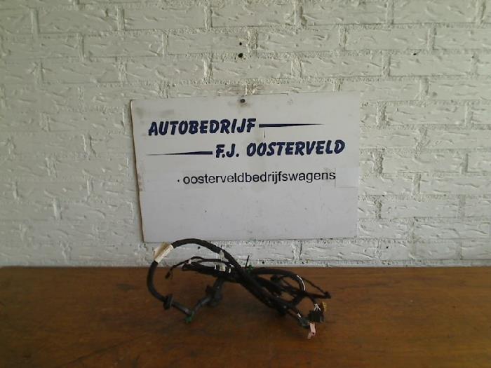 Begagnade Kablage Volkswagen Caddy Combi III (2KB,2KJ) 2.0 SDI Pris € 25,00 Marginaltabell erbjuds av VW Parts Dronten
