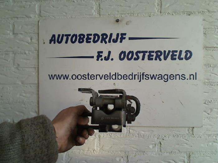 Usagé Divers Volkswagen Jetta III (1K2) 2.0 TDI 16V 140 Prix € 15,00 Règlement à la marge proposé par VW Parts Dronten
