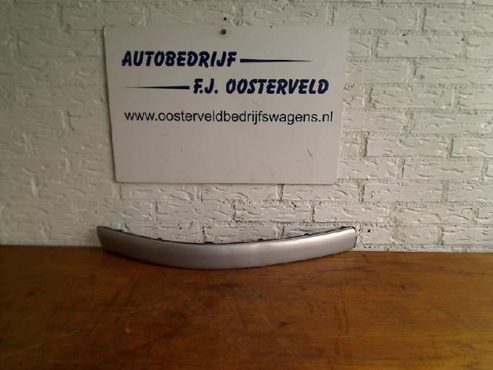 Gebrauchte Sonstige Volkswagen Passat (3B2) 1.6 Preis € 15,00 Margenregelung angeboten von VW Parts Dronten