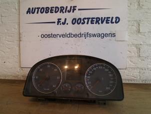 Used Odometer KM Volkswagen Touran (1T1/T2) 1.9 TDI 100 Price on request offered by VW Parts Dronten