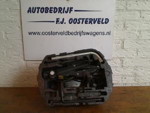 Used Jack Volkswagen New Beetle (9C1/9G1) 2.0 Price on request offered by VW Parts Dronten