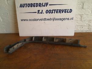 Used Rear bumper shock absorber Seat Ibiza III (6L1) 1.9 TDI 100 Price on request offered by VW Parts Dronten