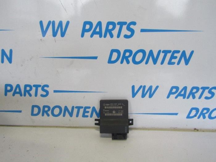 Usagé Ordinateur divers Audi A8 (D3) 4.2 V8 40V Quattro Prix € 35,00 Règlement à la marge proposé par VW Parts Dronten