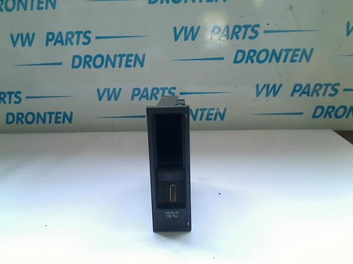 Gebrauchte Sonstige Volkswagen Golf VI (5K1) 1.6 TDI 16V Preis € 25,00 Margenregelung angeboten von VW Parts Dronten