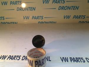 Used Light switch Skoda Fabia II Combi 1.2i 12V Price € 12,50 Margin scheme offered by VW Parts Dronten