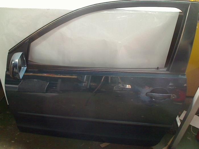 Usagé Divers Volkswagen Polo IV (9N1/2/3) 1.4 16V Prix € 60,00 Règlement à la marge proposé par VW Parts Dronten
