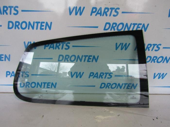 Usados Ventanilla triangular derecha detrás Volkswagen Fox (5Z) 1.2 Precio € 25,00 Norma de margen ofrecido por VW Parts Dronten