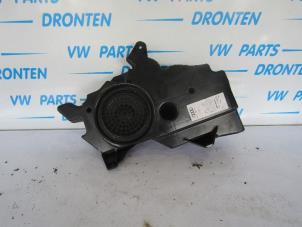 Usados Subwoofer Audi A3 (8L1) 1.9 TDI 100 Precio € 50,00 Norma de margen ofrecido por VW Parts Dronten