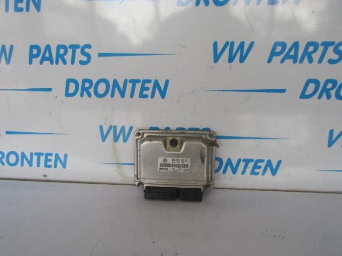 Używane Komputer pokladowy Volkswagen Transporter/Caravelle T4 2.5 TDI Cena € 95,00 Procedura marży oferowane przez VW Parts Dronten