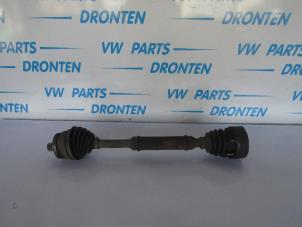 Used Front drive shaft, left Audi A4 (B5) 1.6 Price € 40,00 Margin scheme offered by VW Parts Dronten