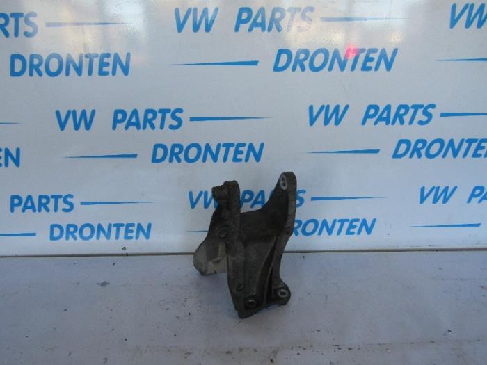 Used Engine mount Volkswagen Transporter T6 2.0 TDI DRF Price € 20,00 Margin scheme offered by VW Parts Dronten