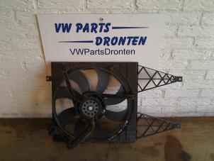 Używane Wentylator Volkswagen Polo IV (9N1/2/3) 1.4 TDI 70 Cena € 30,00 Procedura marży oferowane przez VW Parts Dronten