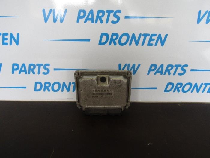 Używane Komputer pokladowy Volkswagen Golf IV Variant (1J5) 1.4 16V Cena € 65,00 Procedura marży oferowane przez VW Parts Dronten