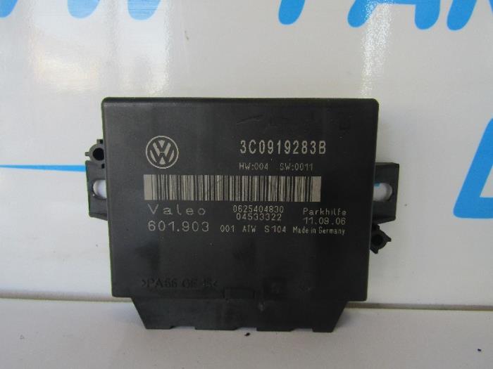 PDC Module from a Volkswagen Passat Variant (3C5) 2.0 TDI 140 2006