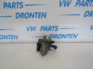 Used Secondary pump Volkswagen Polo V (6R) 1.0 TSI 12V BlueMotion Price € 35,00 Margin scheme offered by VW Parts Dronten