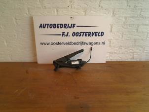Used Accelerator pedal Volkswagen Touran (1T1/T2) 1.9 TDI 105 Euro 3 Price € 15,00 Margin scheme offered by VW Parts Dronten