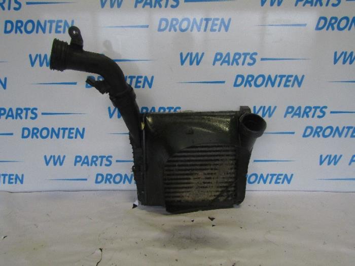 Used Intercooler Volkswagen Touareg (7LA/7L6) 5.0 TDI V10 Price € 70,00 Margin scheme offered by VW Parts Dronten