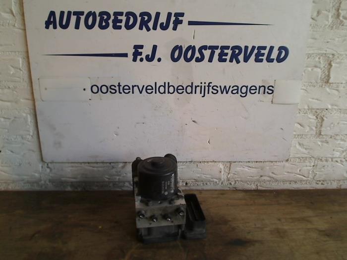 ABS Pumpe Volkswagen Transporter T5, 2003 / 2015 2.0 TDI DRF, Lieferwagen, Diesel, 1.968cc, 62kW (84pk), FWD, CAAA, 2009-09 / 2015-08, 7E; 7F; 7H (Gebraucht)