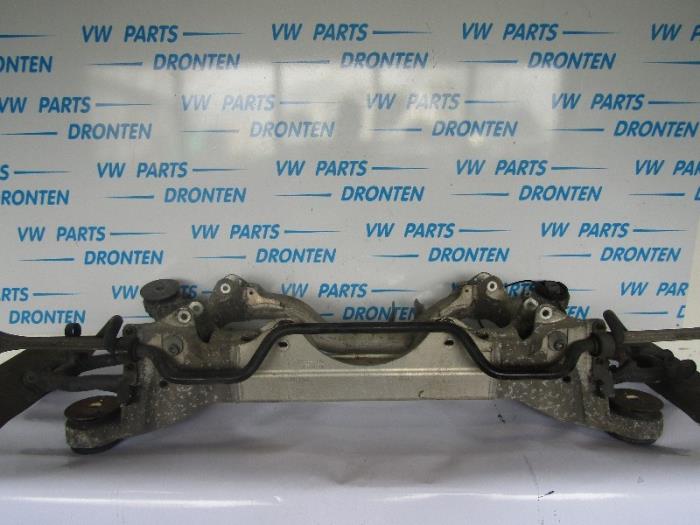Begagnade Underram Audi RS 6 Avant (C5) RS6 4.2 V8 40V Biturbo Pris € 275,00 Marginaltabell erbjuds av VW Parts Dronten
