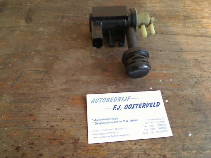 Begagnade Sensor (övriga) Volkswagen Transporter T5 2.0 TDI DRF Pris € 15,00 Marginaltabell erbjuds av VW Parts Dronten