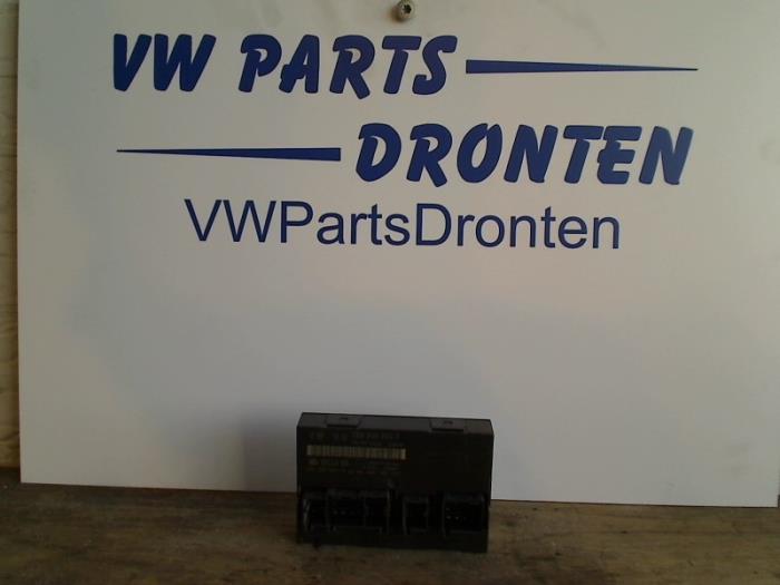 Usagé Ordinateur divers Volkswagen Caddy III (2KA,2KH,2CA,2CH) 1.9 TDI Prix sur demande proposé par VW Parts Dronten