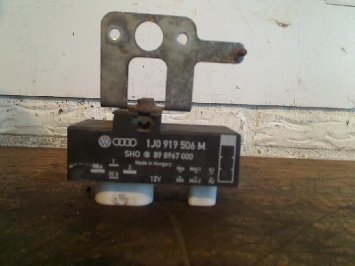 Usagé Ordinateur divers Volkswagen Fox (5Z) 1.2 Prix € 12,50 Règlement à la marge proposé par VW Parts Dronten