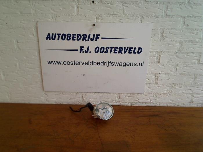 Używane Rózne Volkswagen New Beetle (9C1/9G1) 2.0 Cena na żądanie oferowane przez VW Parts Dronten