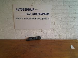 Used Front bumper bracket, right Seat Leon (1M1) 1.4 16V Price on request offered by VW Parts Dronten