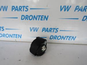 Usagé Tendeur de ceinture arrière droit Audi A4 Cabrio (B7) 1.8 T 20V Prix € 35,00 Règlement à la marge proposé par VW Parts Dronten