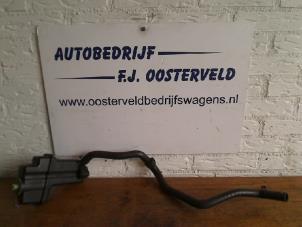 Used Power steering fluid reservoir Volkswagen New Beetle (9C1/9G1) 2.0 Price on request offered by VW Parts Dronten