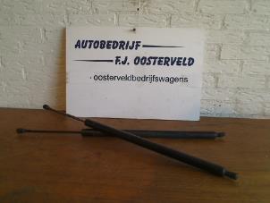 Used Set of gas struts for boot Volkswagen Transporter T5 1.9 TDi Price on request offered by VW Parts Dronten